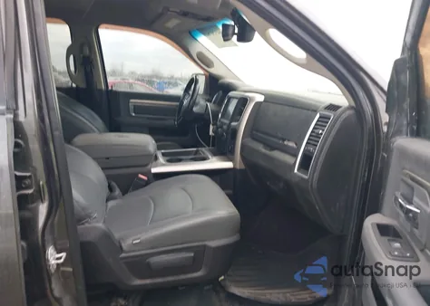 2017 Ram 1500 Big Horn 4X4 5'7 Box z USA, uszkodzony, nr VIN 3C6RR7LT5HG574944